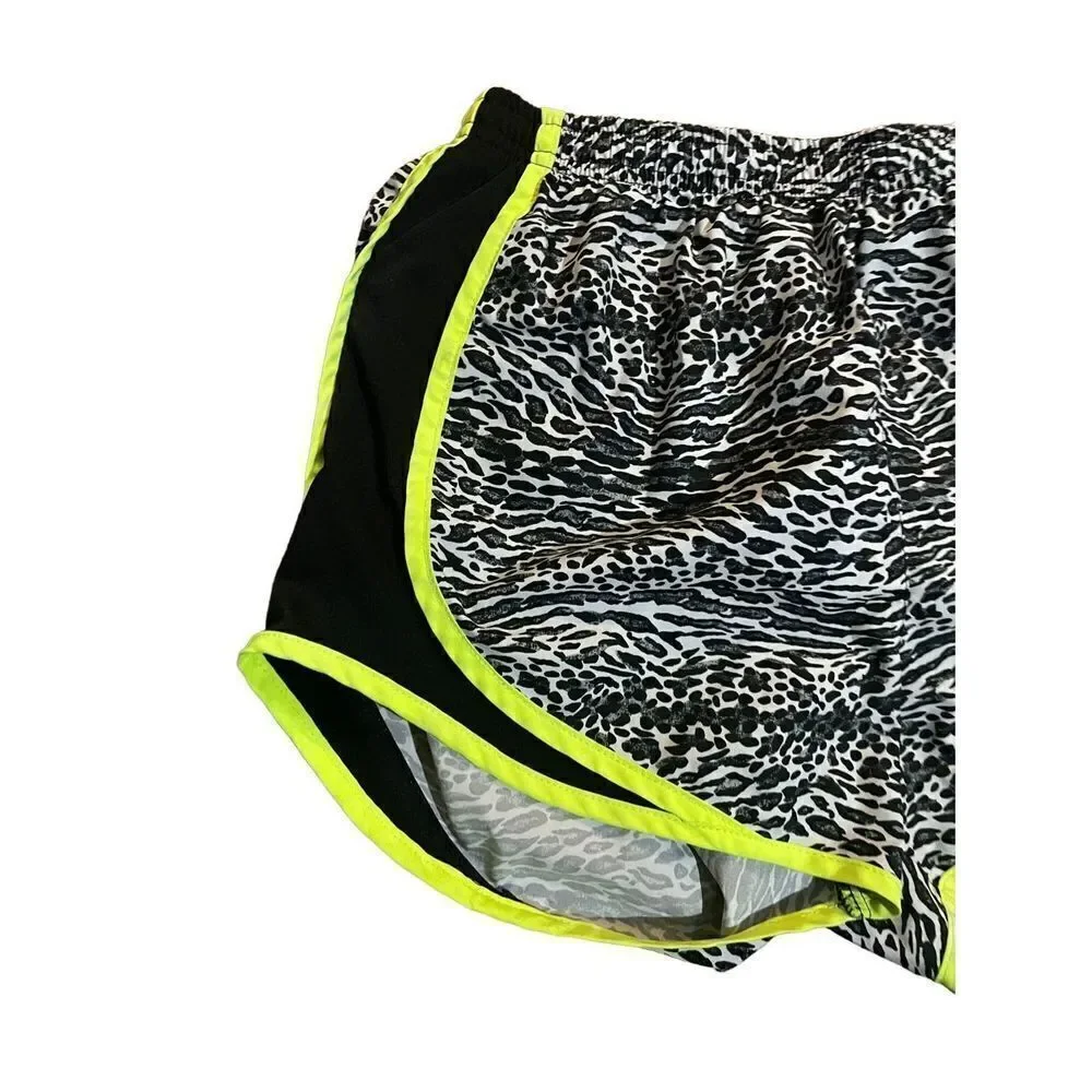Nike Dri‎ fit Leopard animal print Running activewear Shorts sz XS